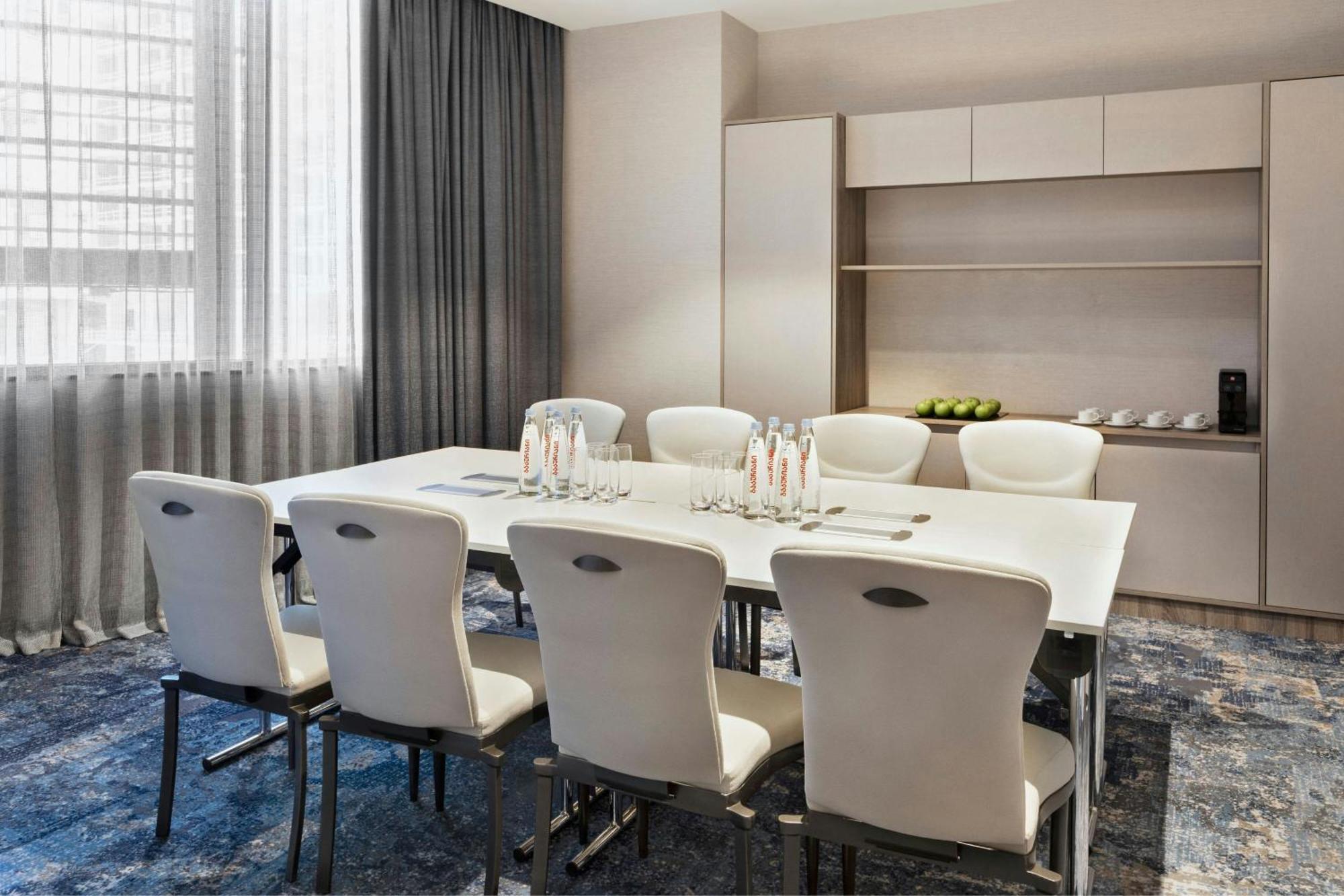 Courtyard By Marriott Batumi 호텔 외부 사진