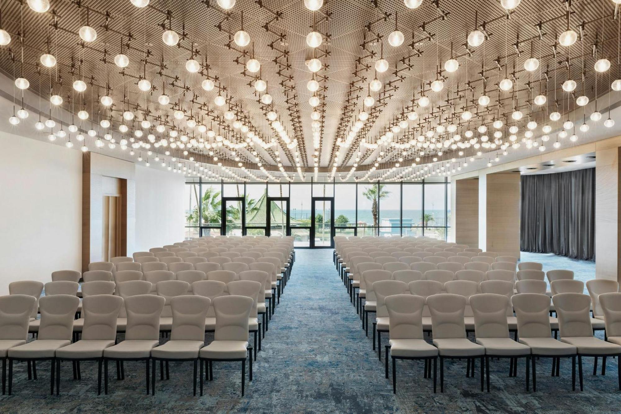Courtyard By Marriott Batumi 호텔 외부 사진