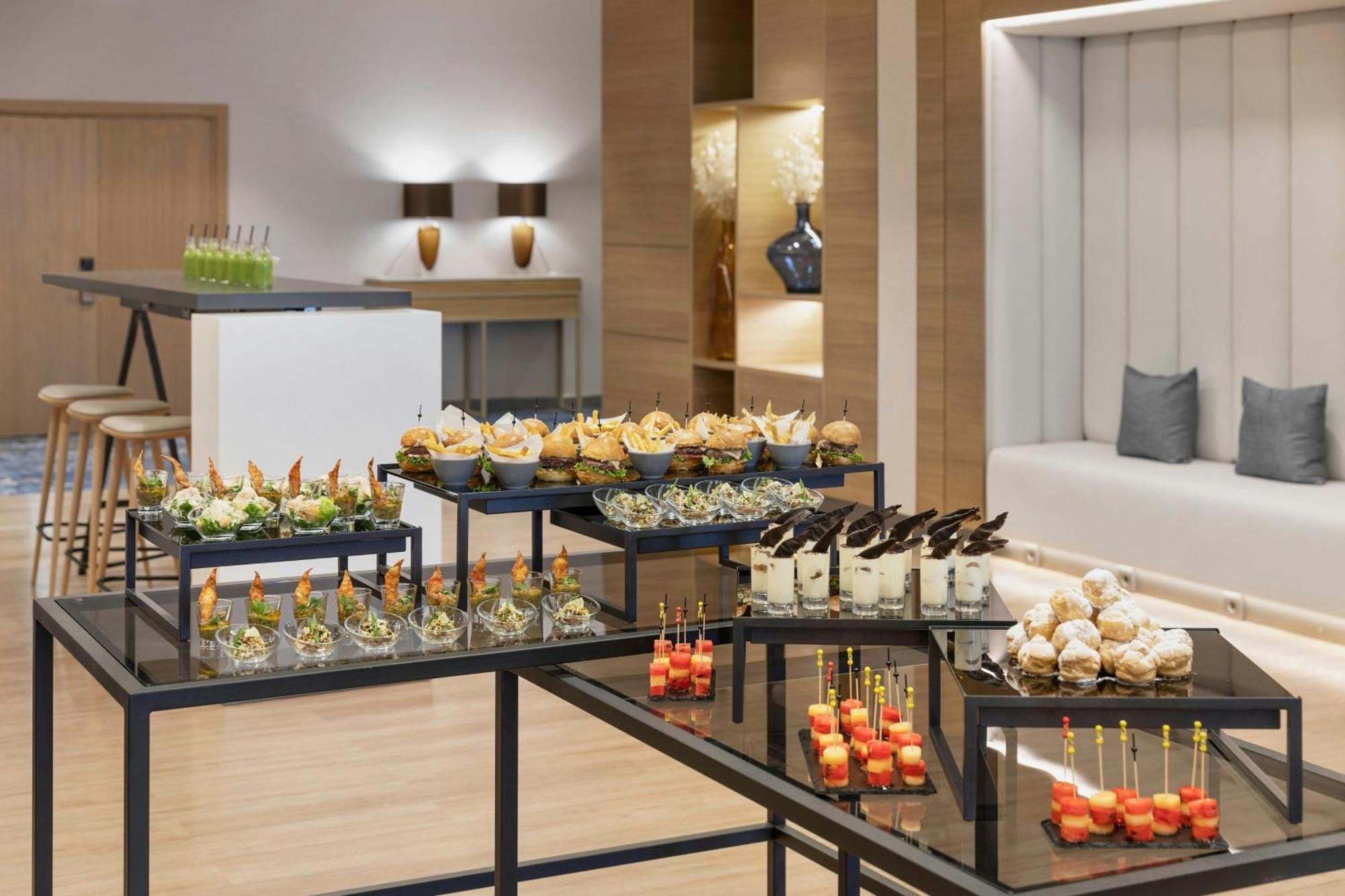 Courtyard By Marriott Batumi 호텔 외부 사진
