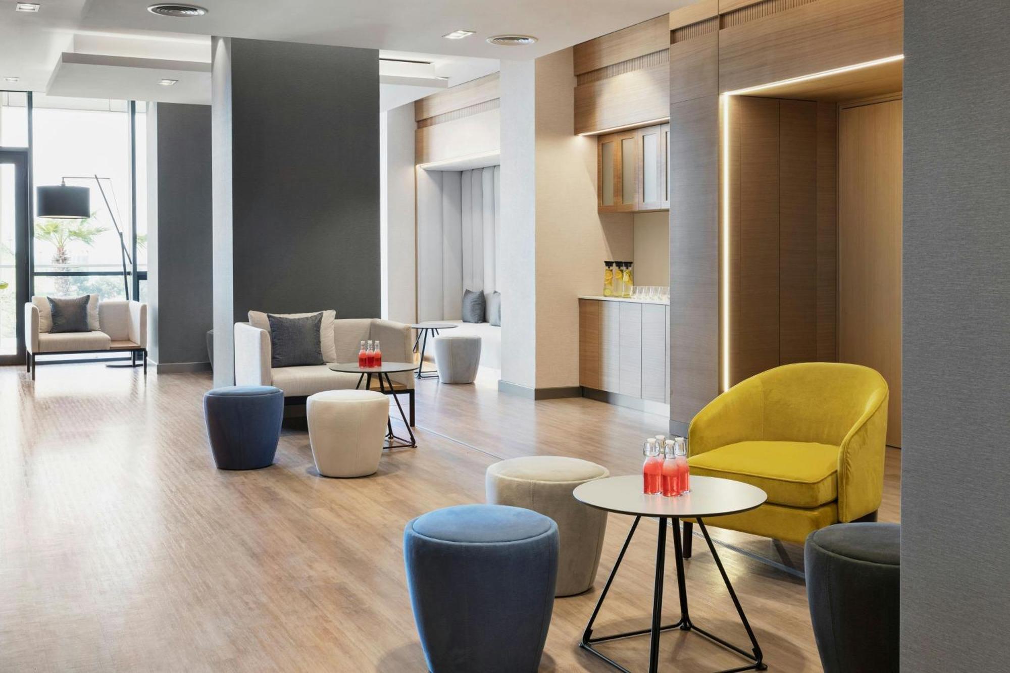 Courtyard By Marriott Batumi 호텔 외부 사진